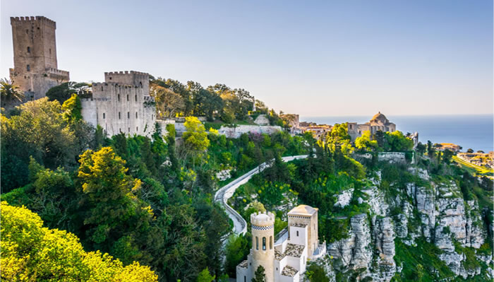 5+1 things you absolutely must do in Erice
